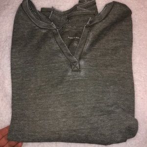 American eagle waffle long sleeve shirt